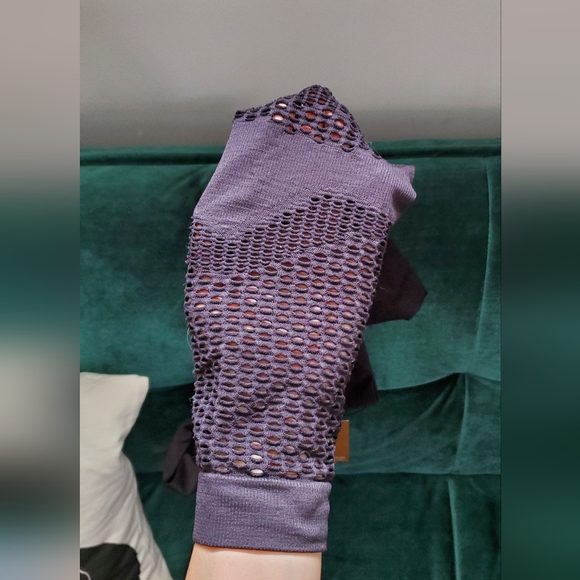 Alala Activewear Leggings - Picture 3 of 6